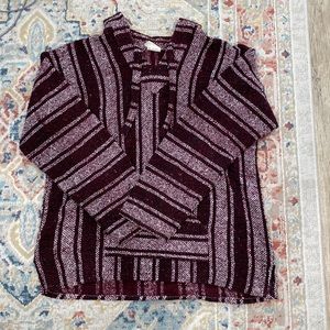 XL San Patricio Maroon/White Drug Rug